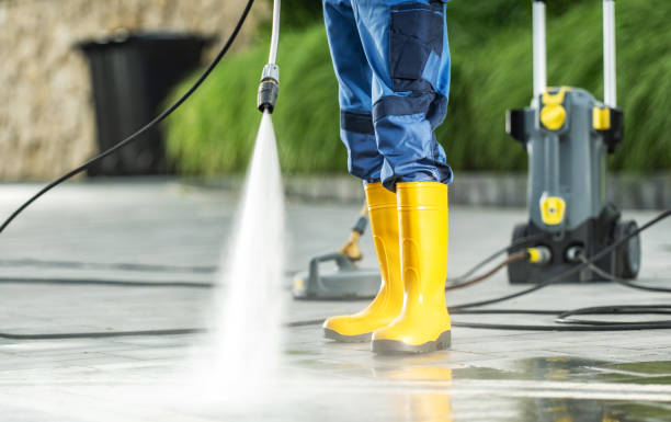 Why Choose Our Certified Pressure Washing Experts for Your Project Needs in Fargo, ND?